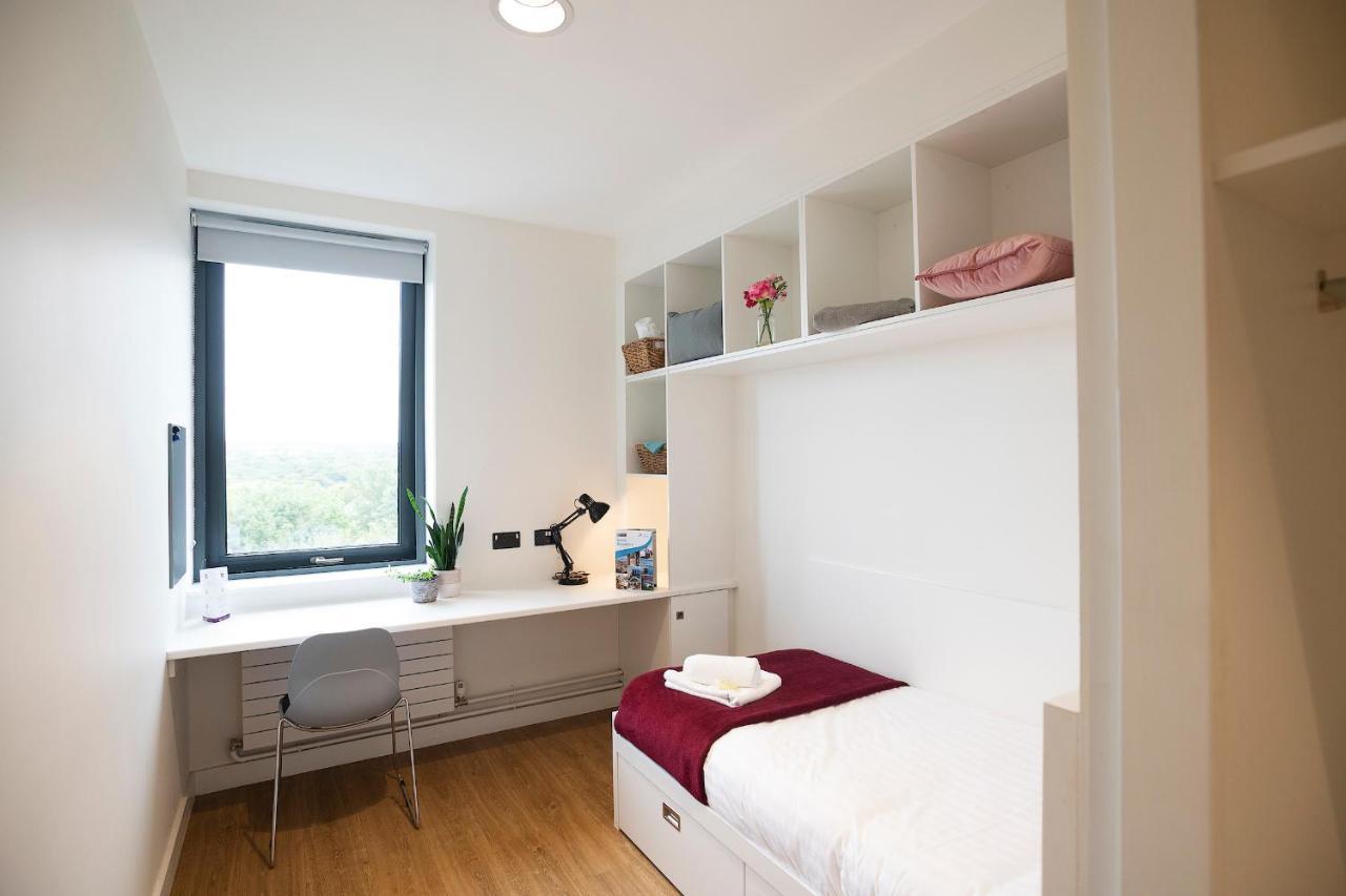 Goldcrest Village Rooms University Of Galway Exterior photo